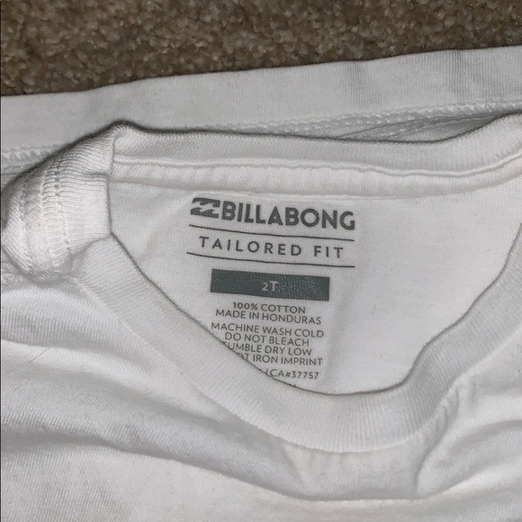 Boys quicksilver and billabong T-shirt - Picture 3 of 5